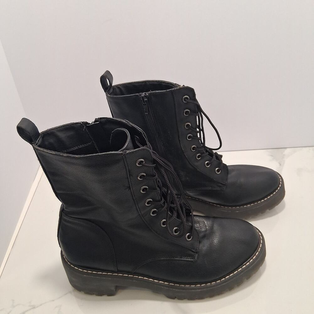 Unionbay Women Combat Boots Chunky Heels Y2K Lace Up Zipper Black Size-9.5M - Picture 13 of 14
